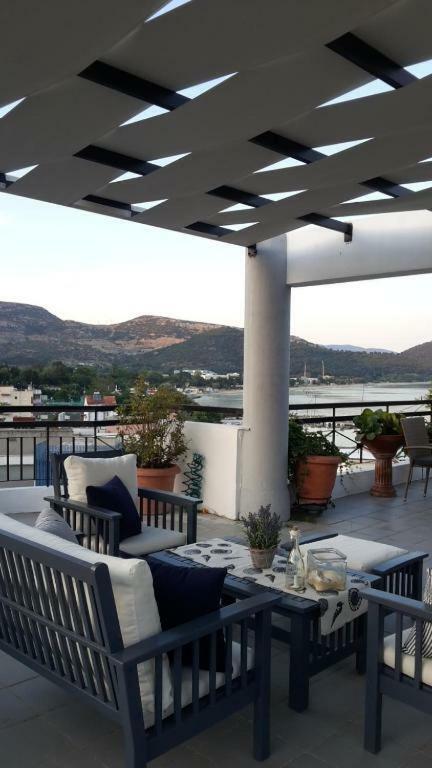 Port View Suites 2 Кавала Экстерьер фото