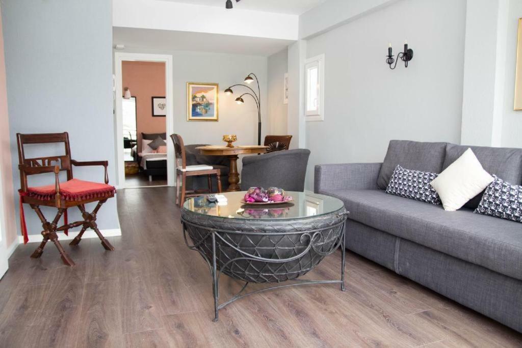 Port View Suites 2 Кавала Экстерьер фото